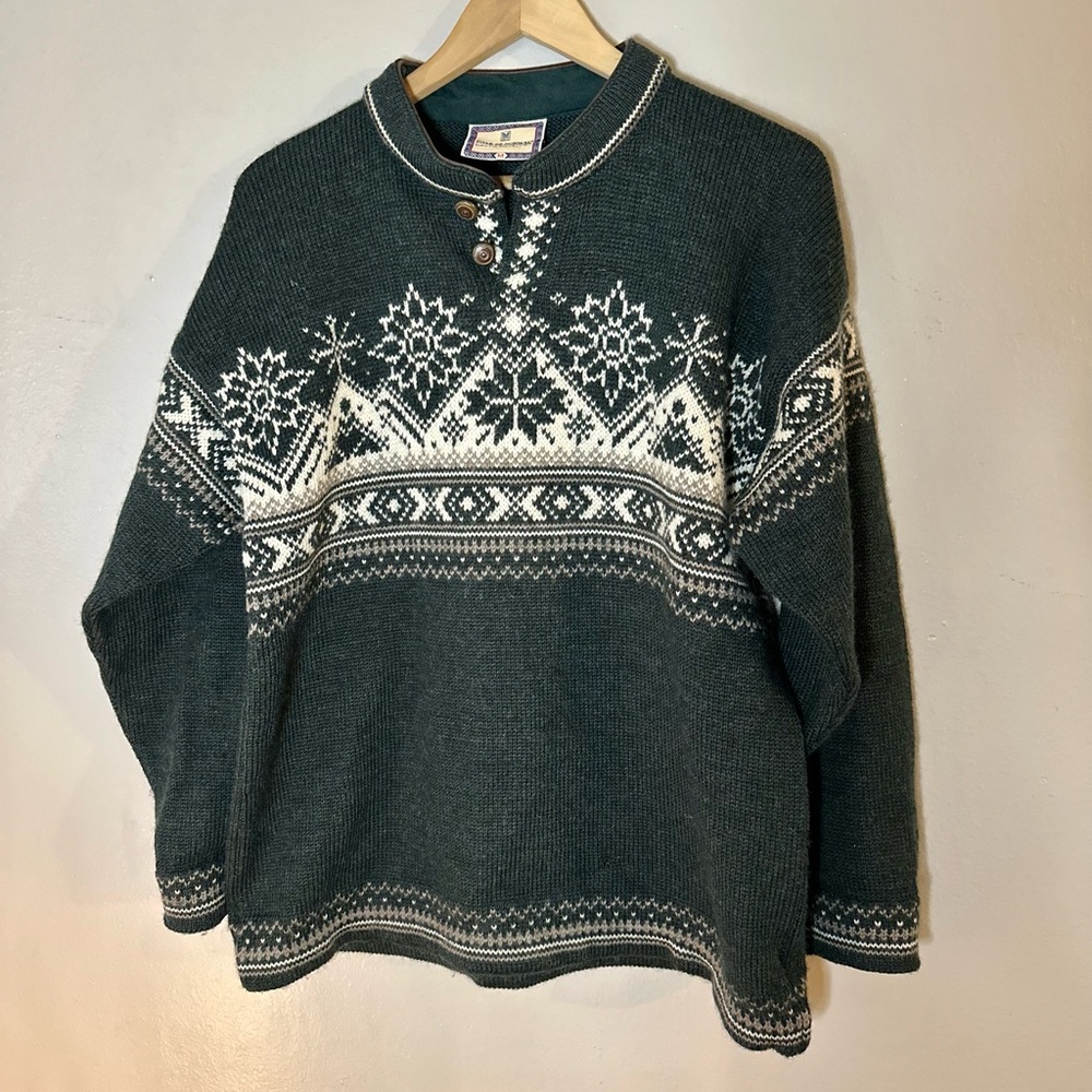 Dale of Norway Green and White Crewneck Sweater Nordic Design Size M